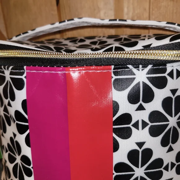 KATE SPADE SPADE FLOWER LUNCH TOTE NWT Insulated - Picture 2 of 9